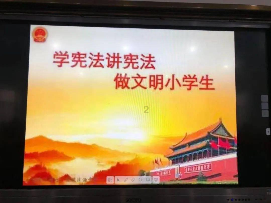 寒冬有人惦念 温暖独居老人