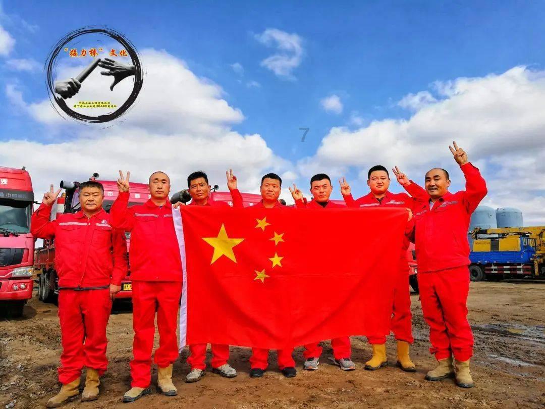 赵丽颖为金鹰宣传，90度夹腿坐姿太牛了，你觉得呢？游戏画面