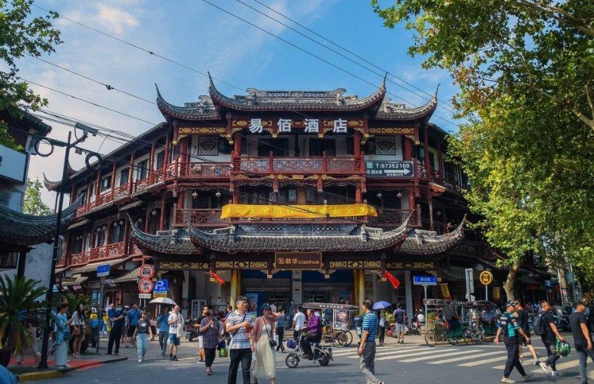 东盟与中日韩旅游部长会议在万象举行